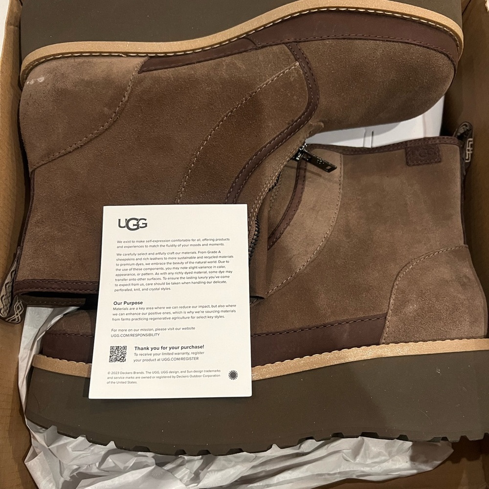 UGG Women's Brown and Tan Ankle Boots